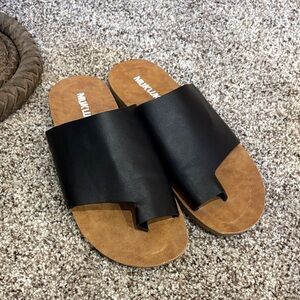 Muk Luks Black and Tan Slide Sandals